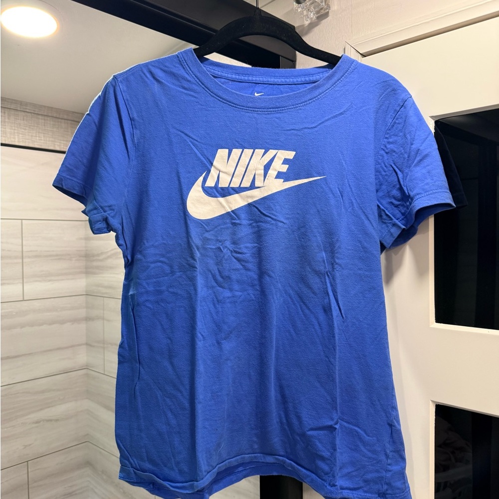 Nike Women's Short Sleeve Blue Tee